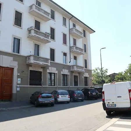 Paki Home Nel Cuore Dei Navigli Di Milano Exterior foto