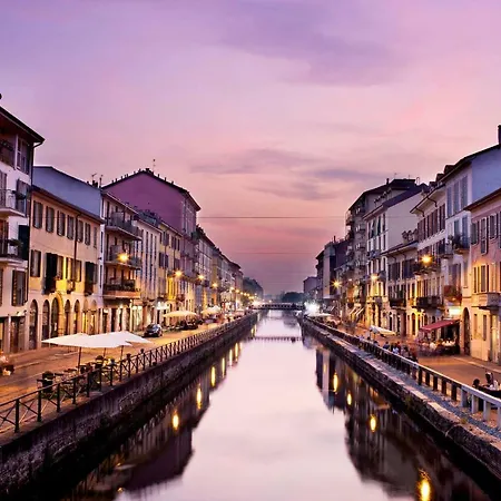 Paki Home Nel Cuore Dei Navigli Di Milano Exterior foto